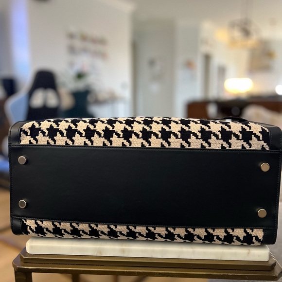 Kate Spade Manhattan Houndstooth Tote in Black and Cream - Picture 2 of 5